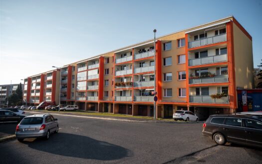 Prodej Byty 3+1 Praha Luhovská 74 m²