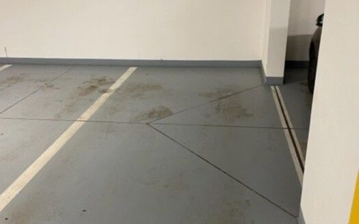 Pronájem Garážová stání, 16 m² – Praha, Smíchov, ulice Na pláni