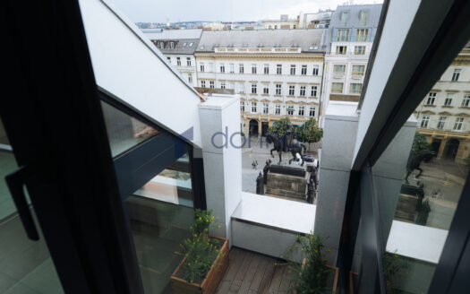 Pronájem Komerční Kanceláře Praha Václavské náměstí 586 m²
