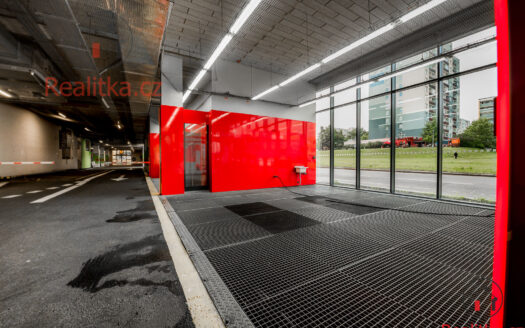 Prodej Komerční Obchody Praha Opatovská 173 m²