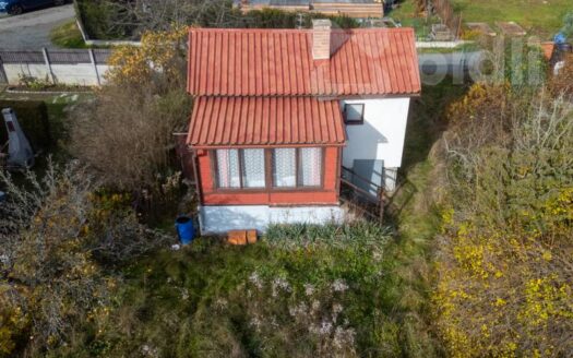 Prodej Domy Chaty Praha Mezi chatami 38 m²