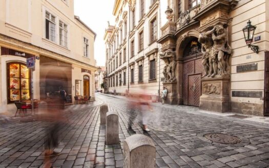 Prodej Byty 2+1 Praha Karlova 79 m²