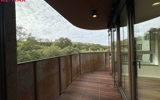 Prodej Byty 4+kk Praha U Komína 118 m²