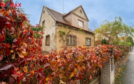 Prodej Domy Rodinné domy Praha Žalovská 140 m²