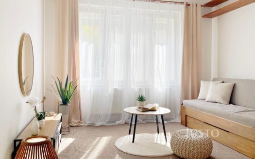 Prodej Byty 3+1 Praha Pod svahem 72 m²