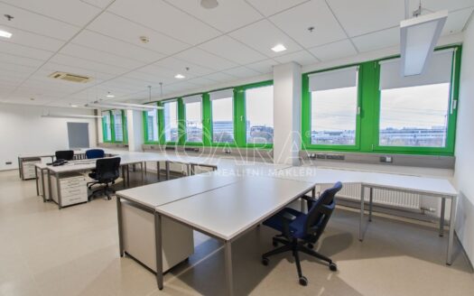 Pronájem Komerční Kanceláře Praha Sárská 700 m²