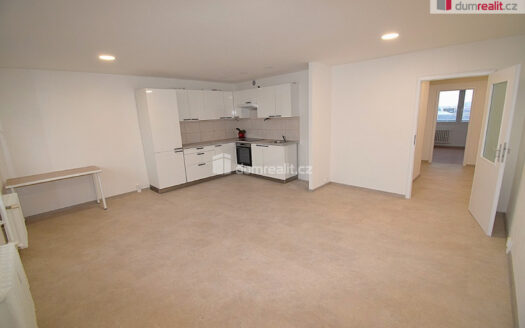 Pronájem Byty 3+kk Praha Novodvorská 70 m²