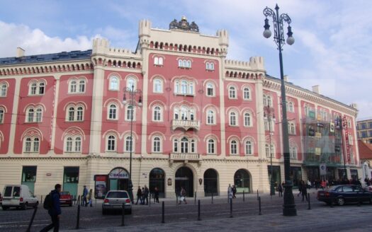 Pronájem Komerční Kanceláře Praha Na Poříčí 697 m²