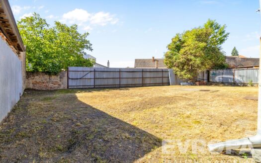 Prodej Pozemky Stavební parcely Praha Českobrodská