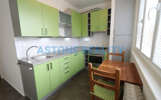 Pronájem Byty 2+1 Praha Jahodová 52 m²