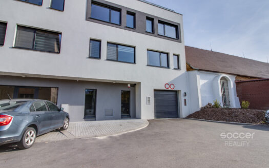 Prodej Garáže, 16 m² – Praha, Hloubětín, ulice Anny Čížkové