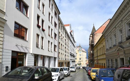 Pronájem Garážová stání,  m² – Praha, Vinohrady, ulice