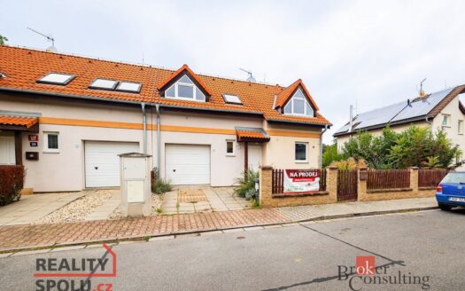 Prodej Domy Rodinné domy Praha Dany Medřické 156 m²