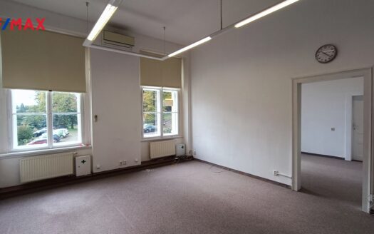 Pronájem Komerční Kanceláře Praha Holečkova 58 m²