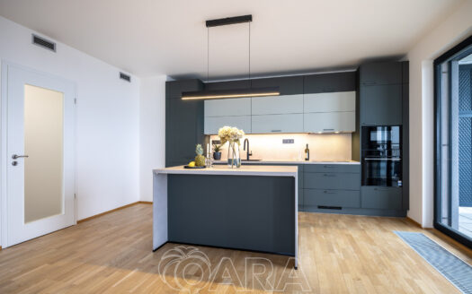 Pronájem Byty 3+kk Praha Mezi vodami 87 m²