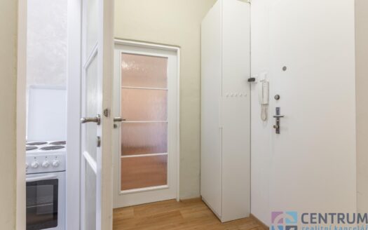 Pronájem bytu 1+1, 27 m² – Praha, Nové Město, ulice Žitná