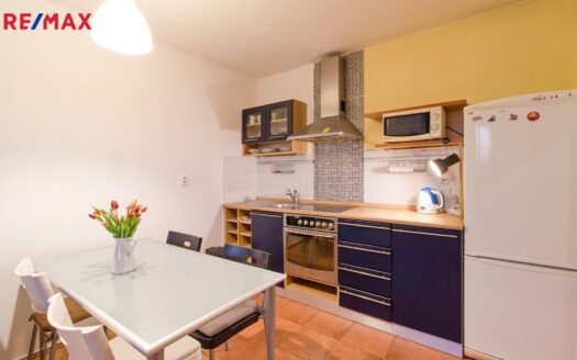 Prodej Byty 2+kk Praha Štúrova 39 m²