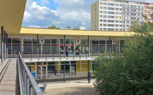 Pronájem Komerční Obchody Praha Novodvorská 292 m²