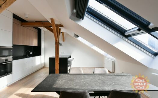 Pronájem bytu 3+kk, 156 m² – Praha, Vinohrady, ulice náměstí Jiřího z Poděbrad