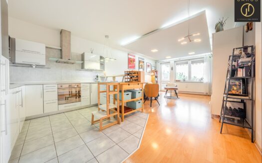 Prodej bytu 3+kk, 86 m² – Praha, Modřany, ulice Semická