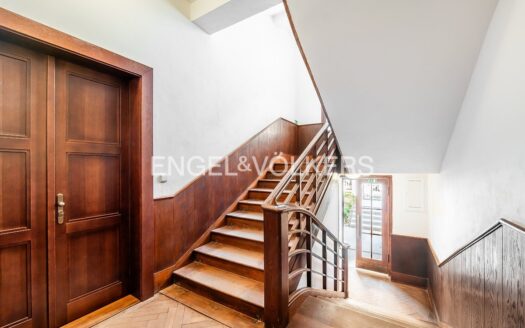 Prodej bytu 3+kk, 81 m² – Praha, Dejvice, ulice Komornická