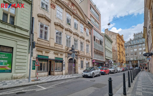 Pronájem bytu 2+1, 77 m² – Praha, Nové Město, ulice Palackého