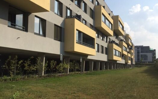 Prodej bytu 1+kk, 35 m² – Praha, Letňany, ulice Pavla Beneše