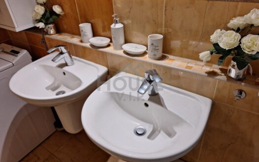 Pronájem bytu 4+kk, 92 m² – Praha, Vršovice, ulice Kazašská