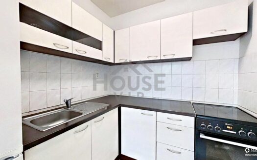 Prodej bytu 2+kk, 45 m² – Praha, Horní Měcholupy, ulice Neapolská