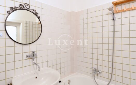 Pronájem bytu 2+kk, 50 m² – Praha, Vinohrady, ulice Lucemburská