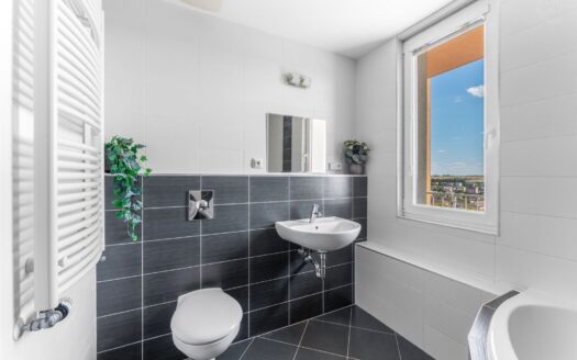 Prodej bytu 1+kk, 39 m² – Praha, Stodůlky, ulice Na Výrovně