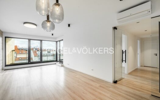 Prodej bytu 3+kk, 88 m² – Praha, Smíchov, ulice Staropramenná