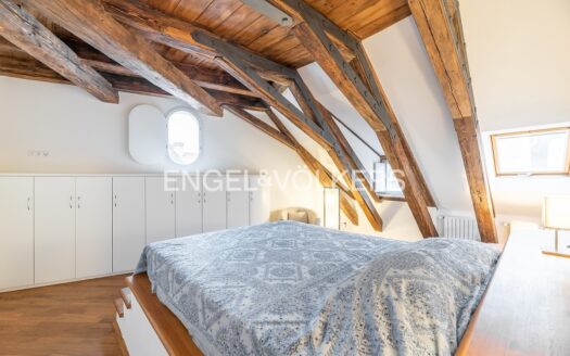 Pronájem bytu 4+kk, 221 m² – Praha, Malá Strana, ulice Vlašská