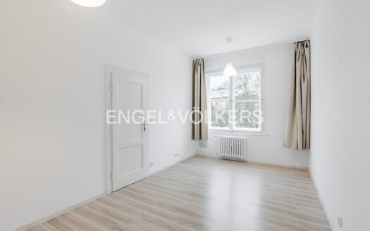 Pronájem bytu 2+kk, 50 m² – Praha, Vršovice, ulice Na louži