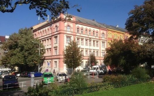 Pronájem bytu 3+1, 105 m² – Praha, Žižkov, ulice Roháčova