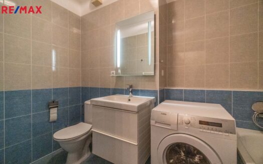 Pronájem bytu 2+kk, 56 m² – Praha, Vysočany, ulice Kabešova