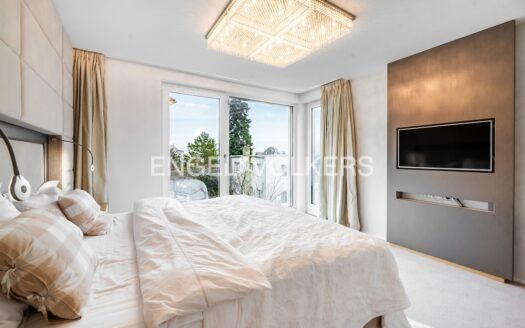 Pronájem bytu 3+kk, 130 m² – Praha, Smíchov, ulice Pod Děvínem