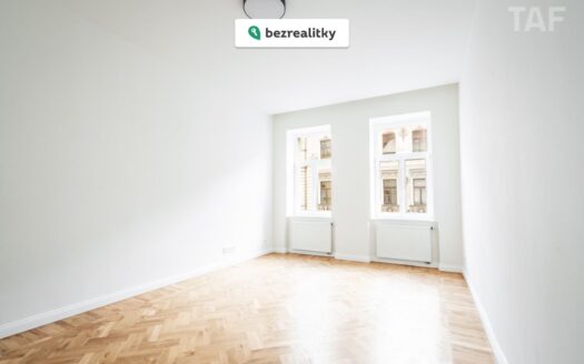 Prodej bytu 1+1, 40 m² – Praha, Smíchov, ulice Plzeňská