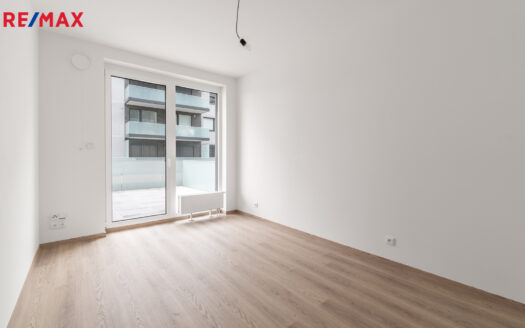 Prodej bytu 2+kk, 43 m² – Praha, Prosek, ulice Čakovická