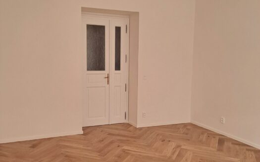 Pronájem bytu 1+1, 43 m² – Praha, Vinohrady, ulice Velehradská