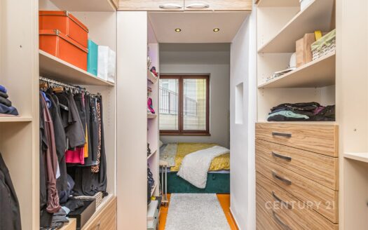 Prodej bytu 3+1, 114 m² – Praha, Holešovice, ulice Ortenovo náměstí