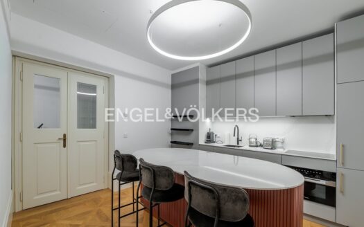 Pronájem bytu 1+1, 48 m² – Praha, Malá Strana, ulice Na Kampě