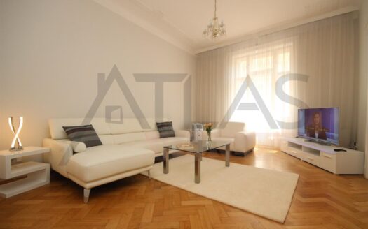 Pronájem bytu 4+1, 140 m² – Praha, Staré Město, ulice Staré Město