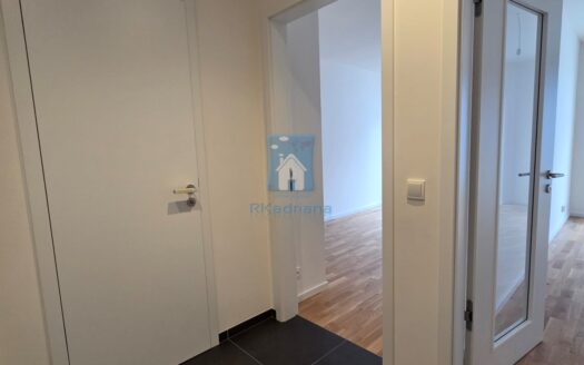 Pronájem bytu 2+kk, 44 m² – Praha, Nusle, ulice Maroldova