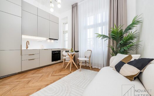 Prodej bytu 1+kk, 28 m² – Praha, Vinohrady, ulice Chodská