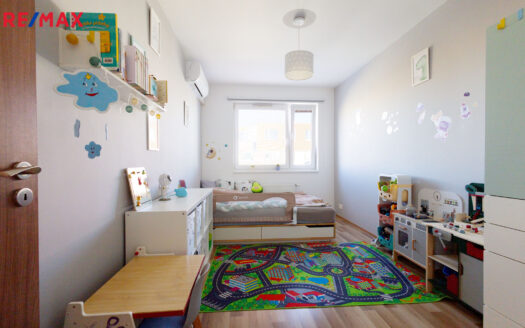 Prodej bytu 3+kk, 73 m² – Praha, Uhříněves, ulice Václava Trojana