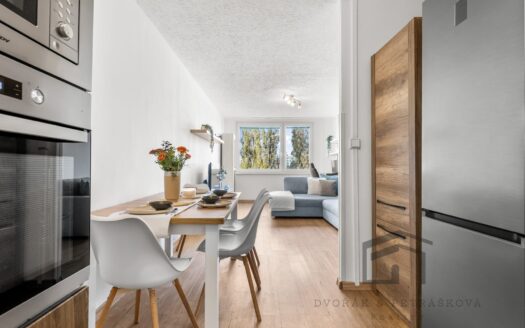 Prodej bytu 3+kk, 63 m² – Praha, Horní Měcholupy, ulice Janovská