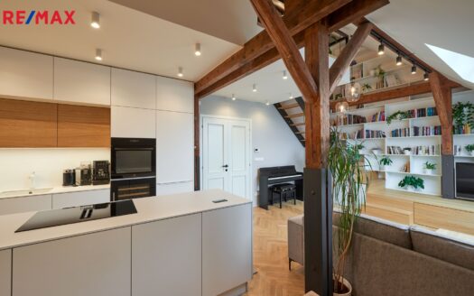 Pronájem bytu 2+kk, 71 m² – Praha, Bubeneč, ulice Šmeralova