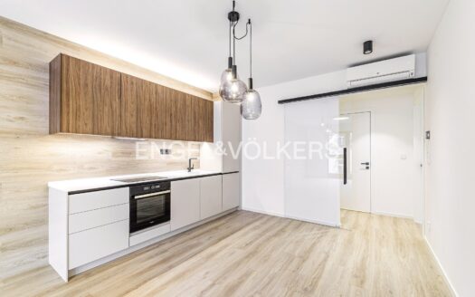 Prodej bytu 3+kk, 73 m² – Praha, Smíchov, ulice Staropramenná