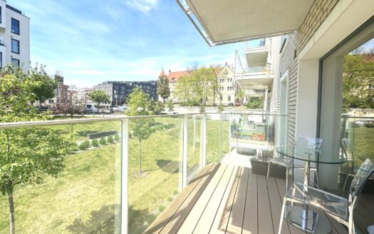 Prodej bytu 1+kk, 45 m² – Praha, Smíchov, ulice Kobrova